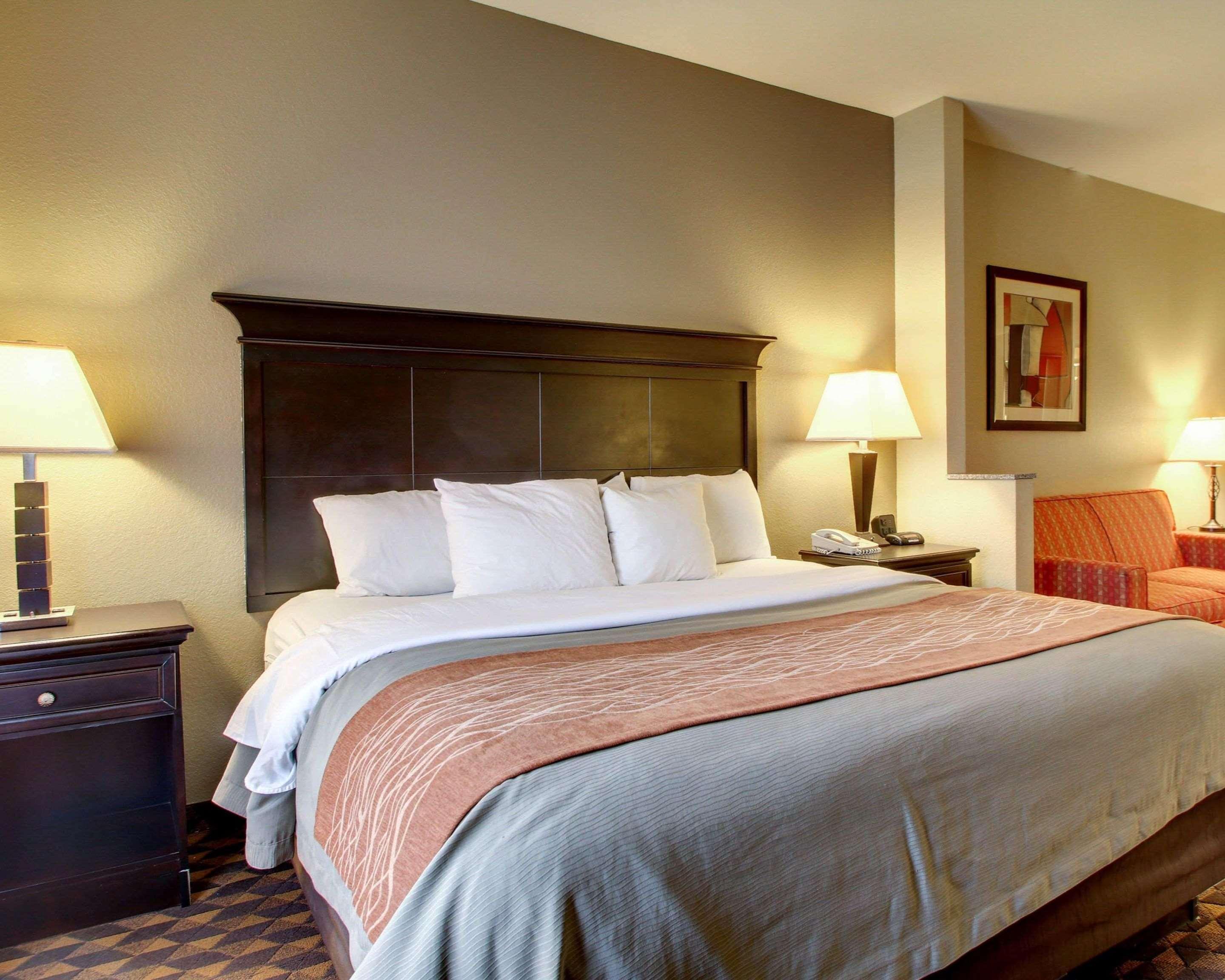 Comfort Inn & Suites Клинтон Экстерьер фото