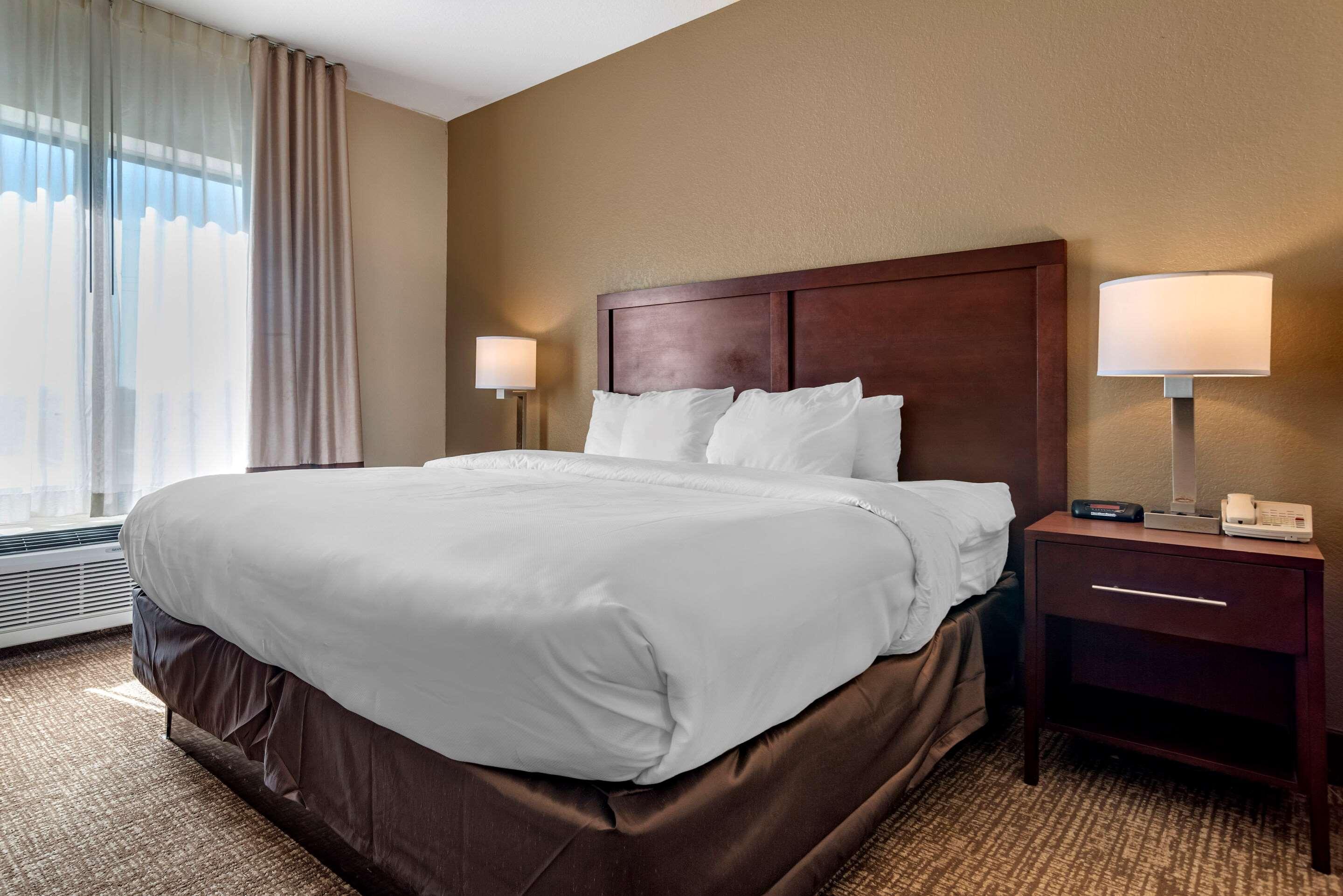 Comfort Inn & Suites Клинтон Экстерьер фото